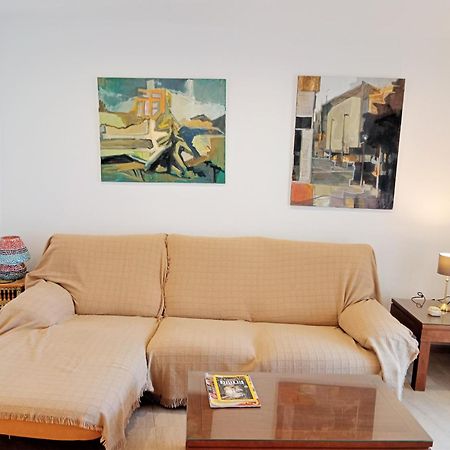 Apartamentos Rotonda โกนิล เด ลาฟรอนเตรา ภายนอก รูปภาพ