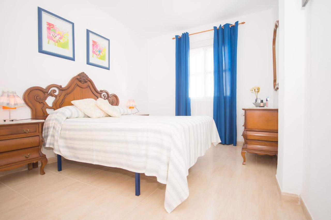 Apartamentos Rotonda โกนิล เด ลาฟรอนเตรา ภายนอก รูปภาพ