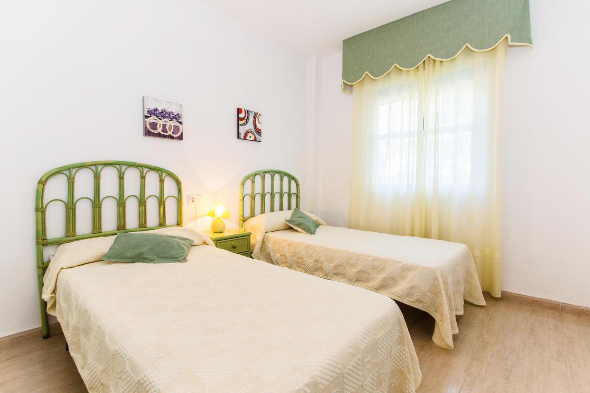 Apartamentos Rotonda โกนิล เด ลาฟรอนเตรา ห้อง รูปภาพ