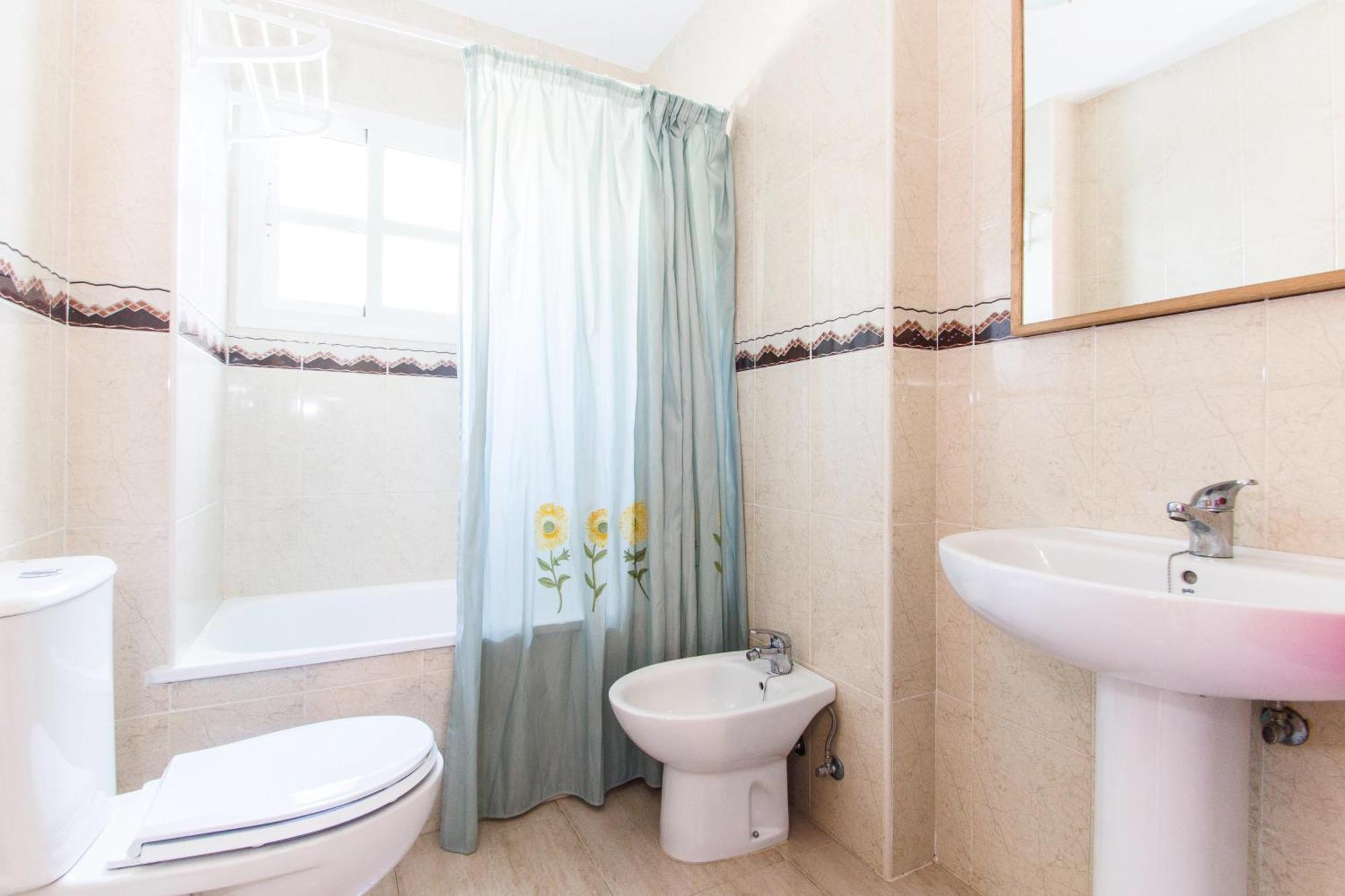 Apartamentos Rotonda โกนิล เด ลาฟรอนเตรา ห้อง รูปภาพ