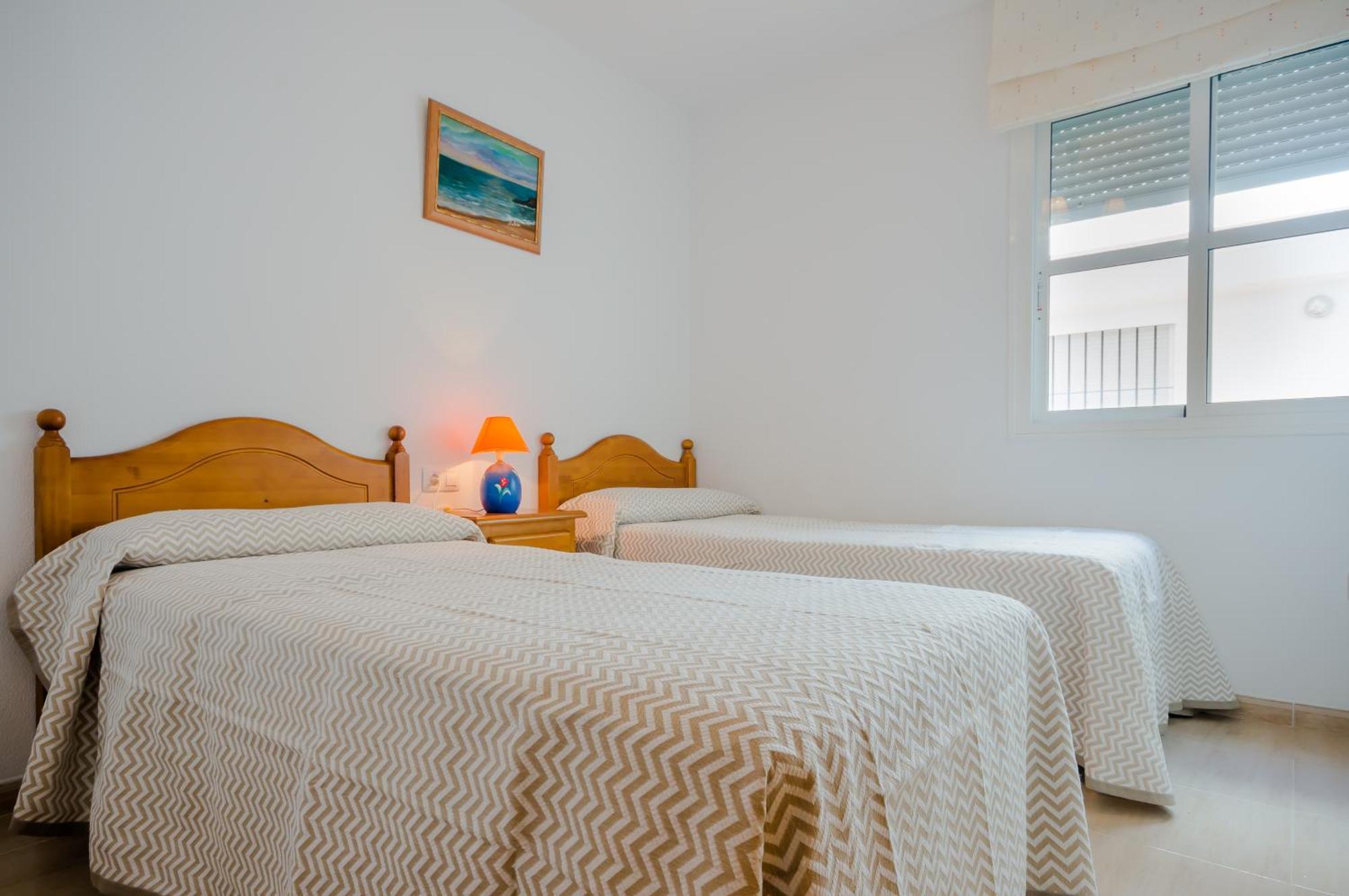Apartamentos Rotonda โกนิล เด ลาฟรอนเตรา ห้อง รูปภาพ
