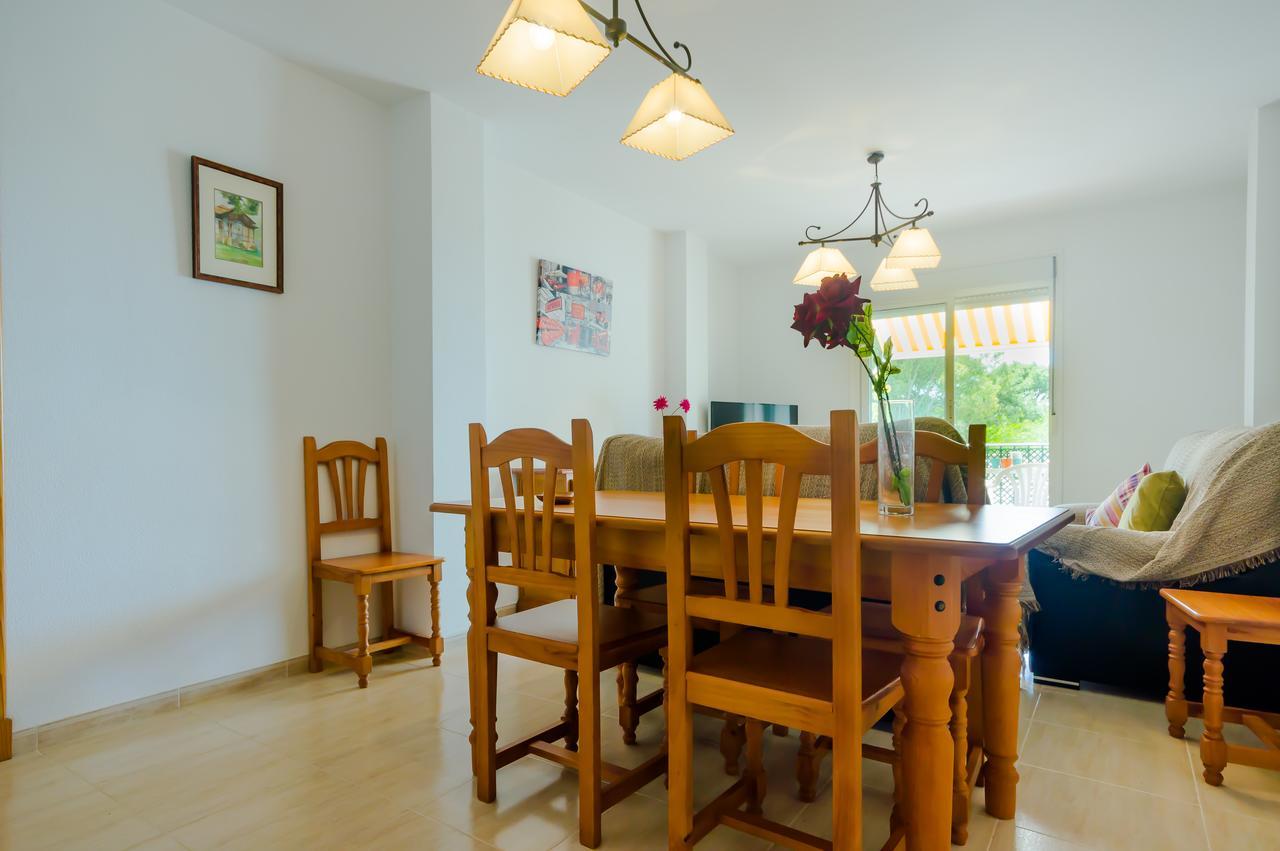 Apartamentos Rotonda โกนิล เด ลาฟรอนเตรา ภายนอก รูปภาพ
