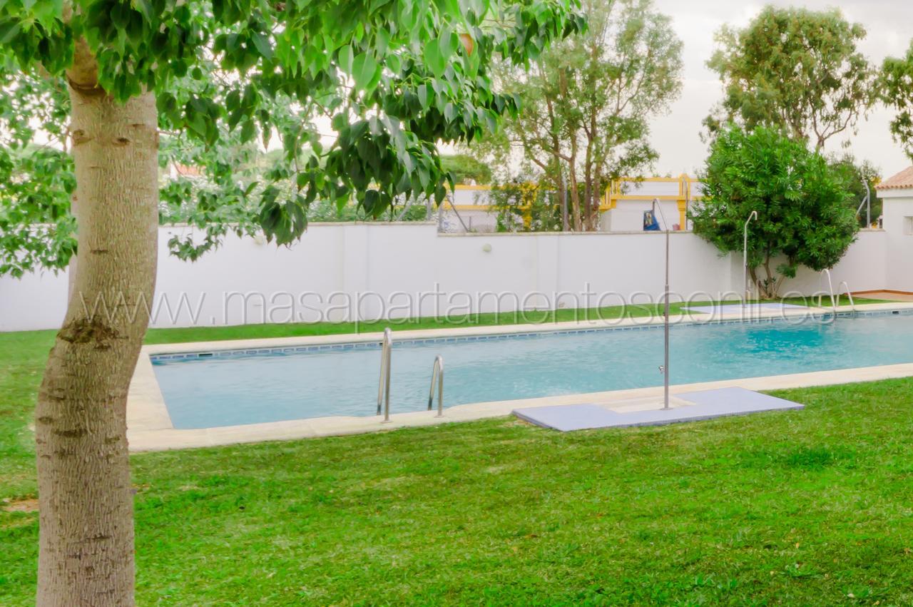 Apartamentos Rotonda โกนิล เด ลาฟรอนเตรา ภายนอก รูปภาพ